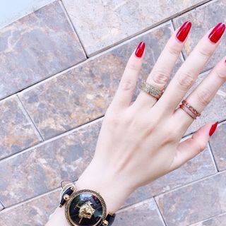 Đồng hồ nữ vesca