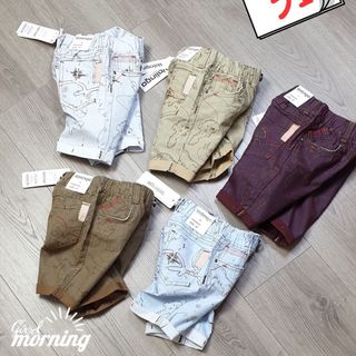 Quần kaki họa tiết bé trai