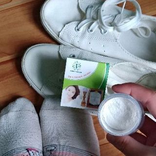 ĐẶC TRỊ HÔI NÁCH LAN CHI