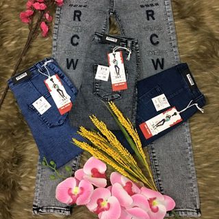 quần jean nữ đính cườm
