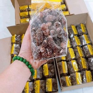 Me Lào muối ngào muối ớt