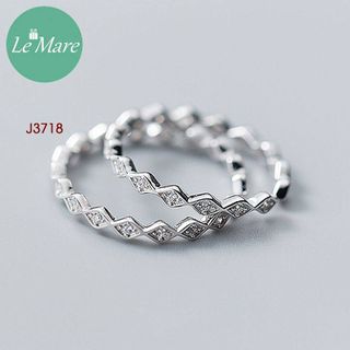 Nhẫn bạc J3718