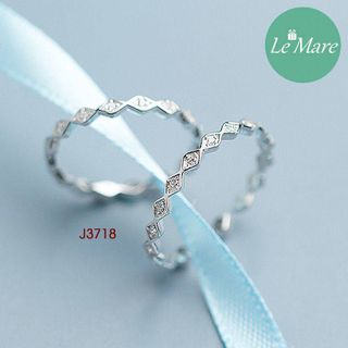 Nhẫn bạc J3718