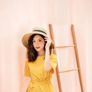 Đầm xòe vàng cọt nơ eo thời trang giá sỉ giá bán buôn