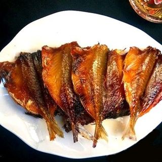 cá chỉ vàng