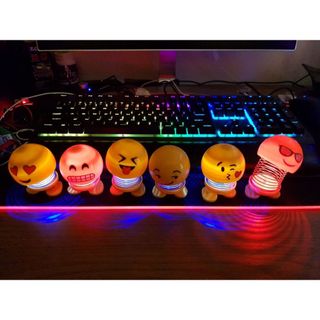 EMOJI LÒ XO LOẠI CÓ ĐÈN NHÁY ĐỒ CHƠI XE HƠI