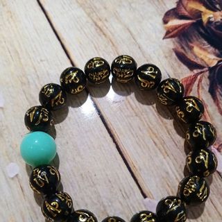 VÒNG NHỰA GIẢ ĐÁ