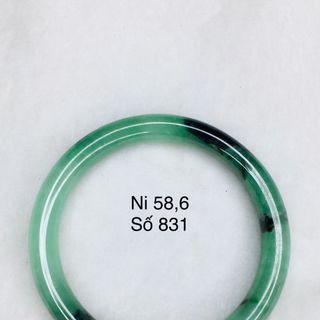 Mặt dây chuyền Ngọc Bích và vòng cẩm thạch thiên nhiên 100