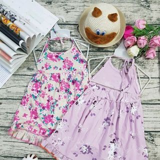 đầm yếm cho bé