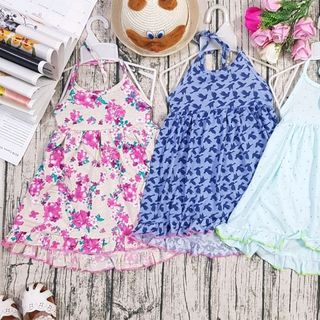 đầm yếm cho bé