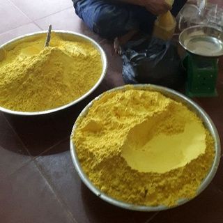 tinh bột nghệ vàng