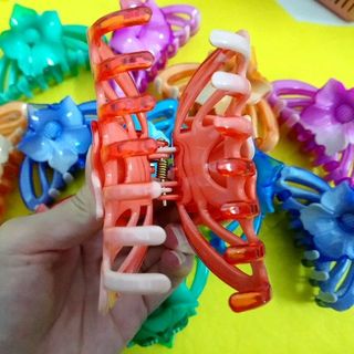 kẹp tóc càng cua giá sỉ 8k