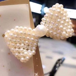 Kẹp hình nơ ngọc trai