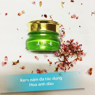 kem sâm gỗ xanh hoa anh đào đa tác dụng