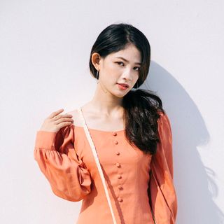 Đầm CHỮ A CỔ VUÔNG TAY PHỒNG
