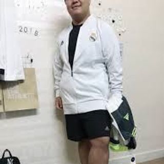 may áo khoác thể thao size lớn