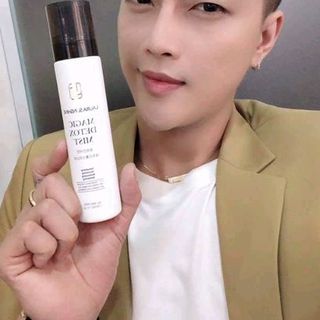 xịt khoáng thải độc