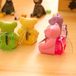 gôm bôi viết chì kiểu đẹp kèm đồ chuốc bút chì