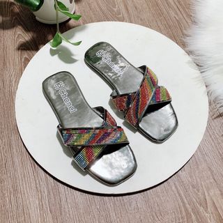 Dép kim tuyến c