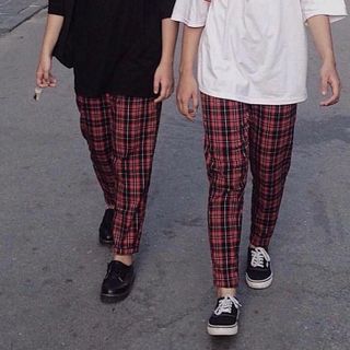 Quần baggy sọc caro đỏ