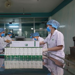 THANH HƯƠNG PLUS – GIÚP ĐIỀU TRỊ HÔI MIỆNG DO KHOANG MIỆNG - SP CỦA ĐÔNG Y THANH TUẤN