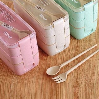 HỘP CƠM 4 TẦNG CÓ SẲN MUỖNG NĨA TIỆN DỤNG