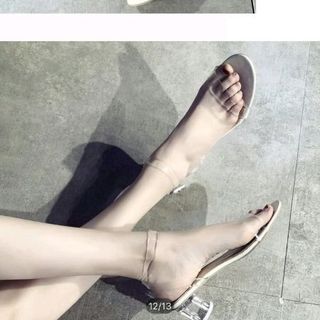 DÉP SANDAL QUAI NHỰA TRONG CHUYÊN ẢI MIỀN BẮC