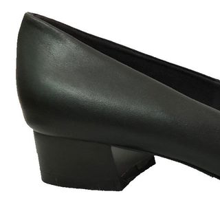 Giày bít nữ mũi tròn gót 3cm lớn