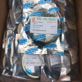 Phớt 80-100 cho máy KUBOTAphớt cổ quay L4508 99600