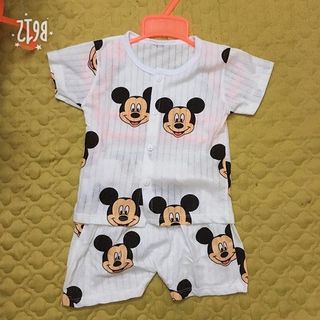 set 5 bộ quần áo cotton giấy đẹp mê ly cho bé