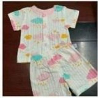 set 5 bộ quần áo cotton giấy đẹp mê ly cho bé