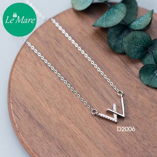 Dây chuyền W đính đá D2006