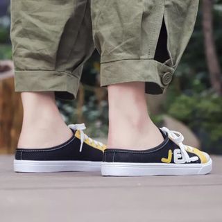 Bata sục phối màu
