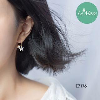 Khuyên tai ngọc trai hoa năm cánh đính đá E7176