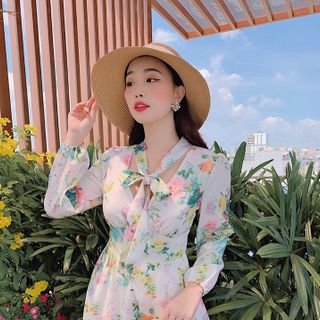 ĐẦM HOA CỘT NƠ CỔ