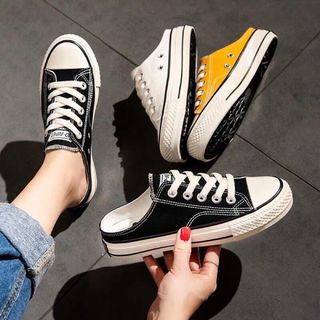Dép sục vs