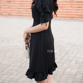 ĐẦM CỔ BẺ TAY CÁCH ĐIỆU