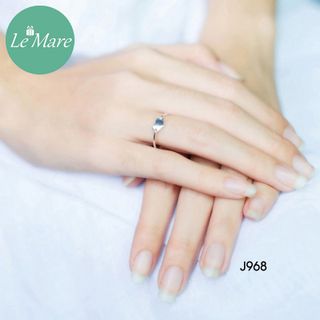 Nhẫn mặt tim 2 lỗ nhỏ J968