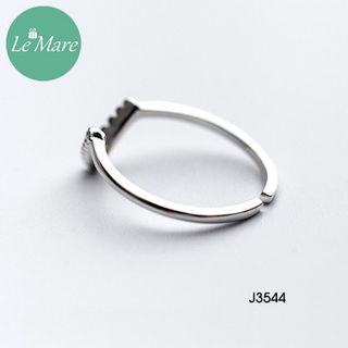 Nhẫn chữ V đính đá J3544