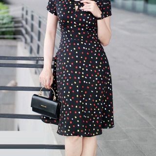 ĐẦM XÒE CỔ NƠ