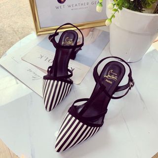 Giày sandal sọc 7p