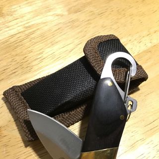 Móc khoá dao vít cán gỗ