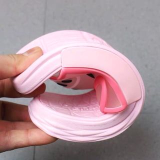 Dép nhựa đeo