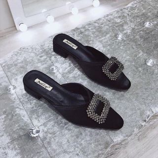 Dép sục da c