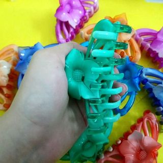 kẹp tóc càng cua Giá sỉ 8kđủ màu