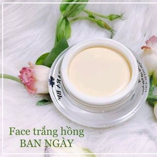 kem dưỡng chống nắng