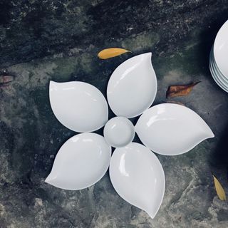 Bộ đĩa lá xoài 5 cánh gốm sứ Bát Tràng