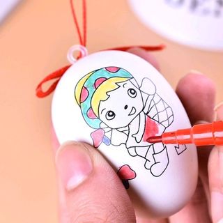 Bộ trứng tô màu Rất nhiều mẫu mã luôn Gồm 1 trứng và 4 bút