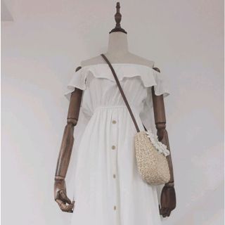 Đầm maxi trể vai