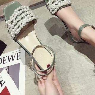 Giày sandal Ngọc c